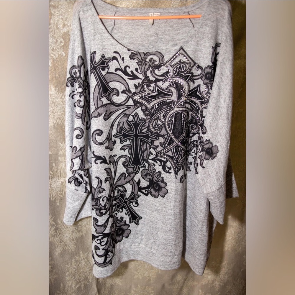 Women’s Plus size Top